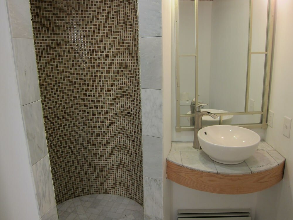 Фото Qupqugiaq Inn