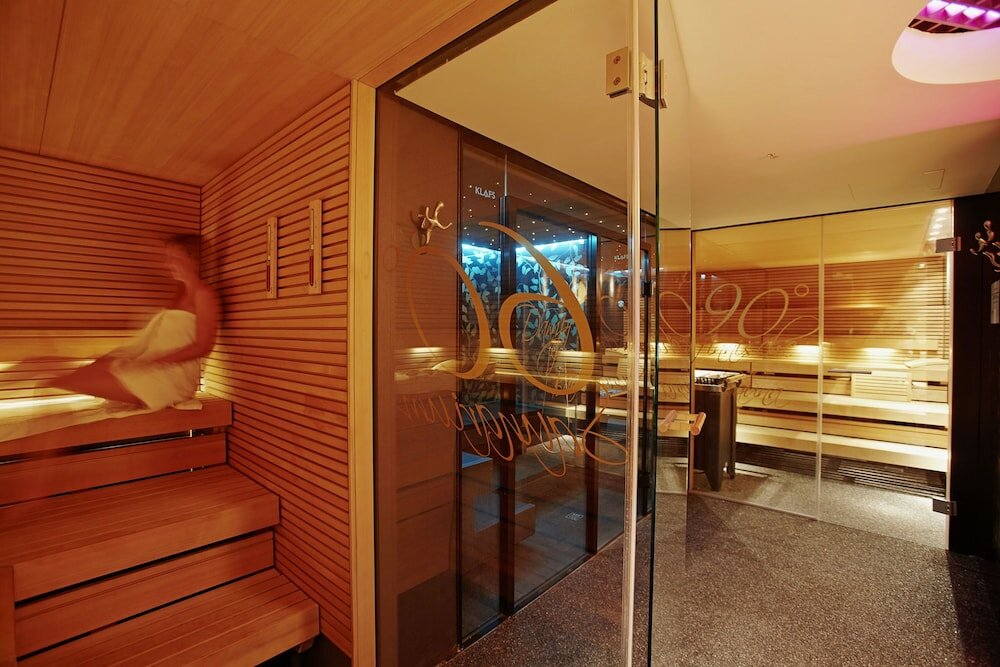 Фото Savoy Hotel