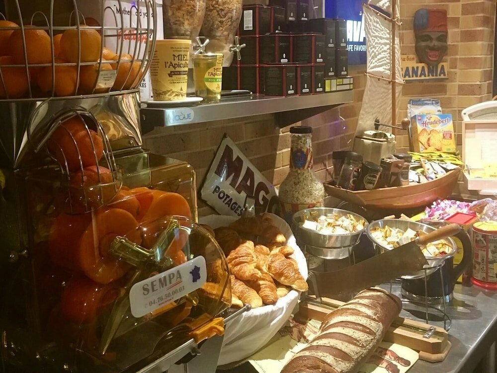 Фото Hotel Arcantis Le Voltaire