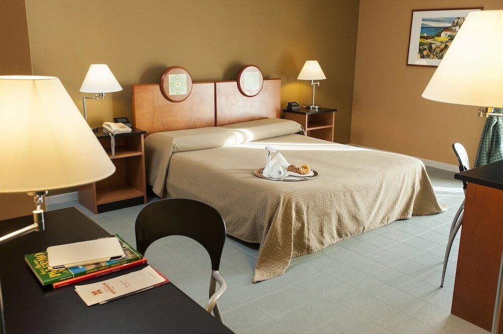Фото Albergo Athenaeum
