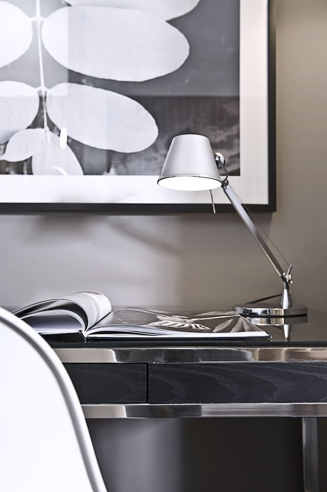 Фото Adina Apartment Hotel Hamburg Michel