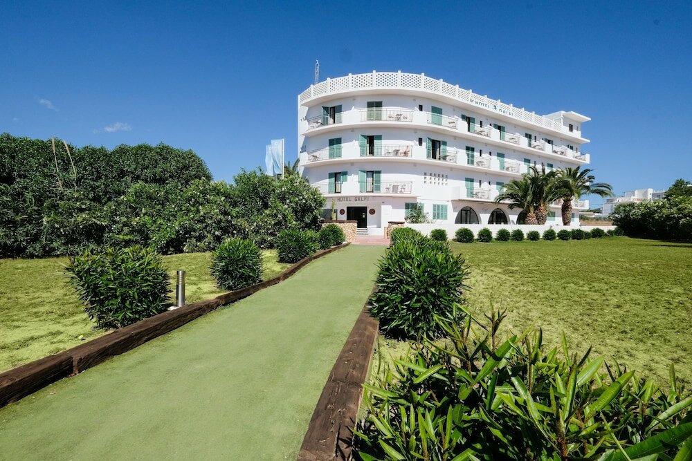 Фото Hotel Galfi