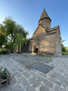 Saint Marianeh church (Aragatsotn Region, Ashtarak), iglesia apostólica armenia