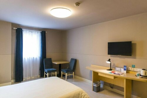 Гостиница Jinjiang Inn Daqing Lande Lake в Дацине