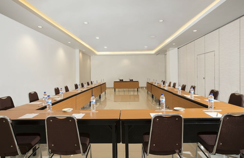 Фото Amaris Hotel Kupang