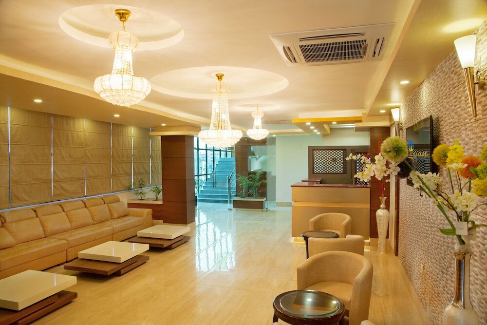 Фото Meridian Suite Hotel