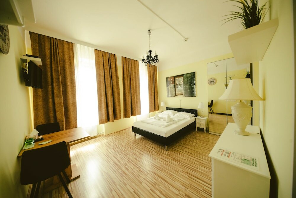 Фото Hotel California