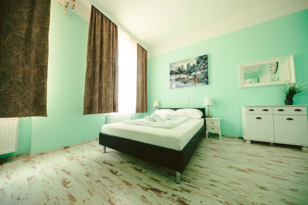 Фото Hotel California