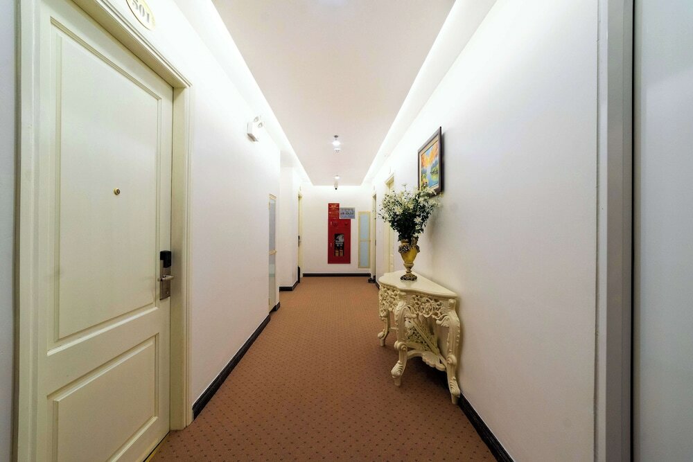 Фото Rosee Hotel & Apartment