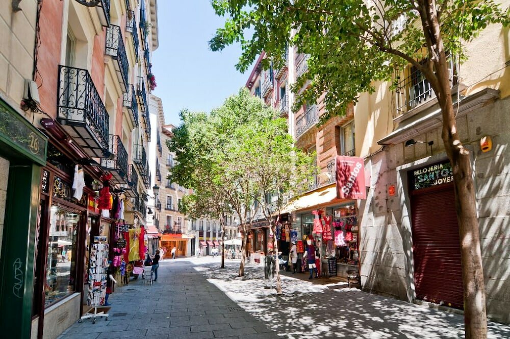 Фото Modern & Beautiful Apt. Historic District - Sol