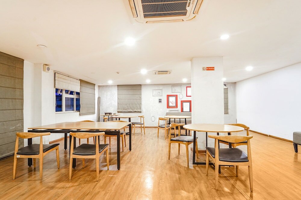 Фото Fabhotel Welcome Inn