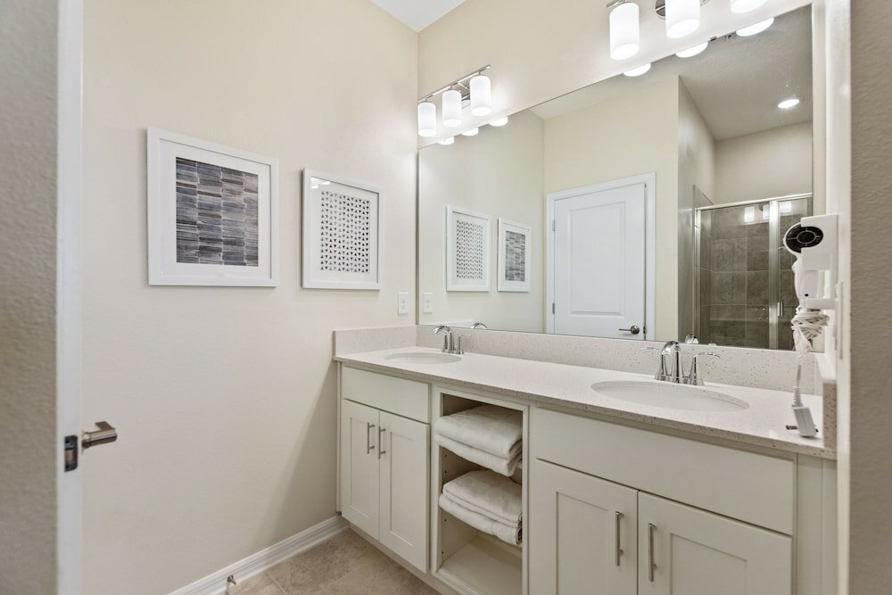 Фото Blue Toucan at Storey Lake by Shine Villas № 402