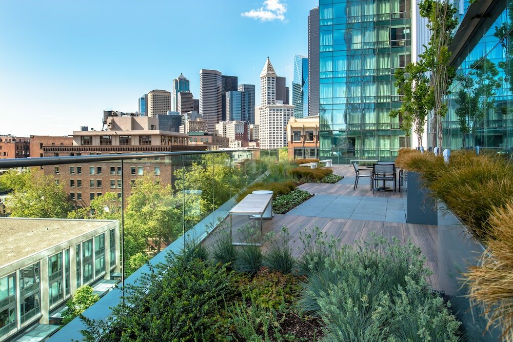 Фото Embassy Suites by Hilton Seattle Downtown Pioneer Square