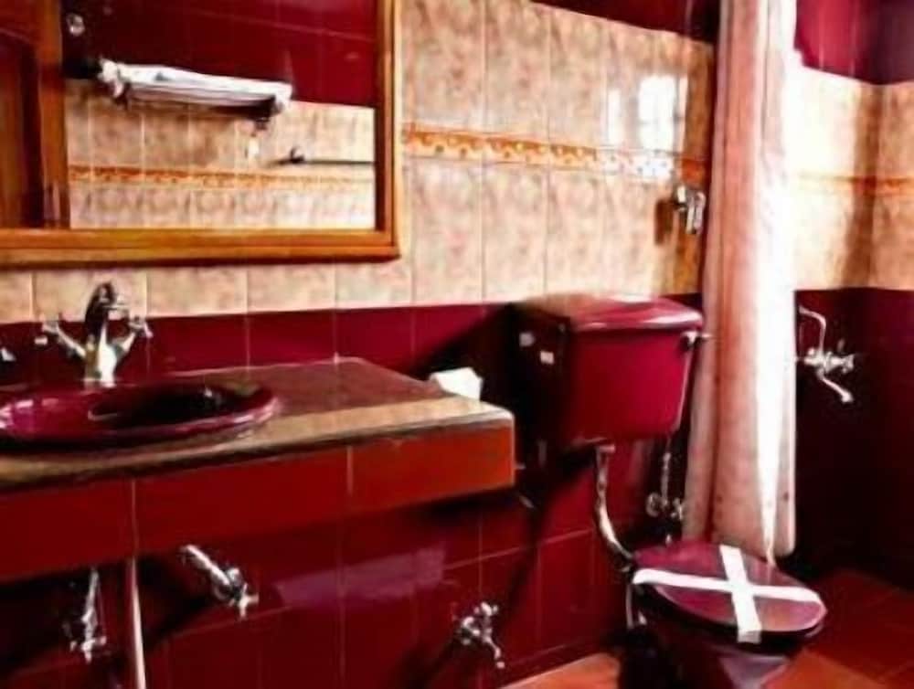 Фото Hotel Rafica