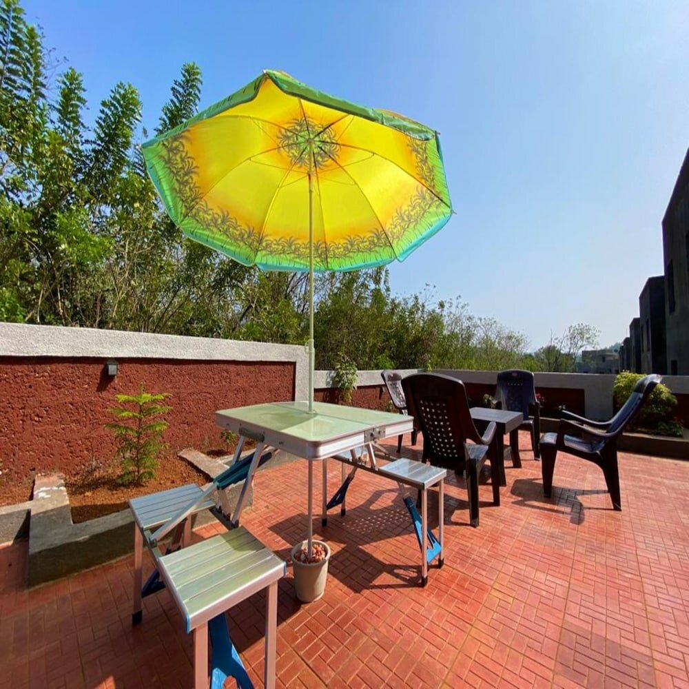 Фото Hotel Sadhana Executive