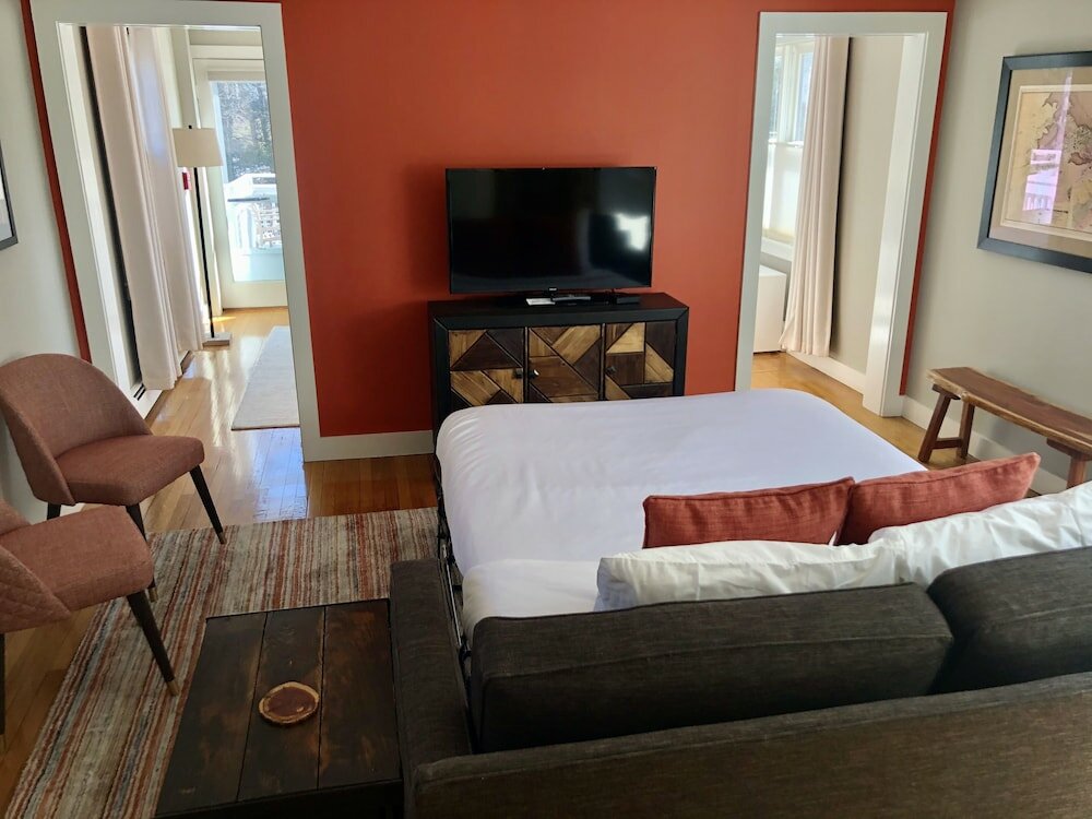 Фото The Sailmaker's House