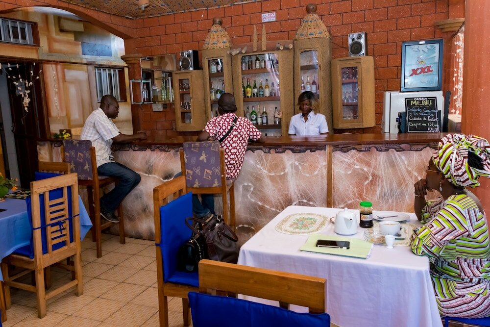 Фото Jeane's Appart Hotel