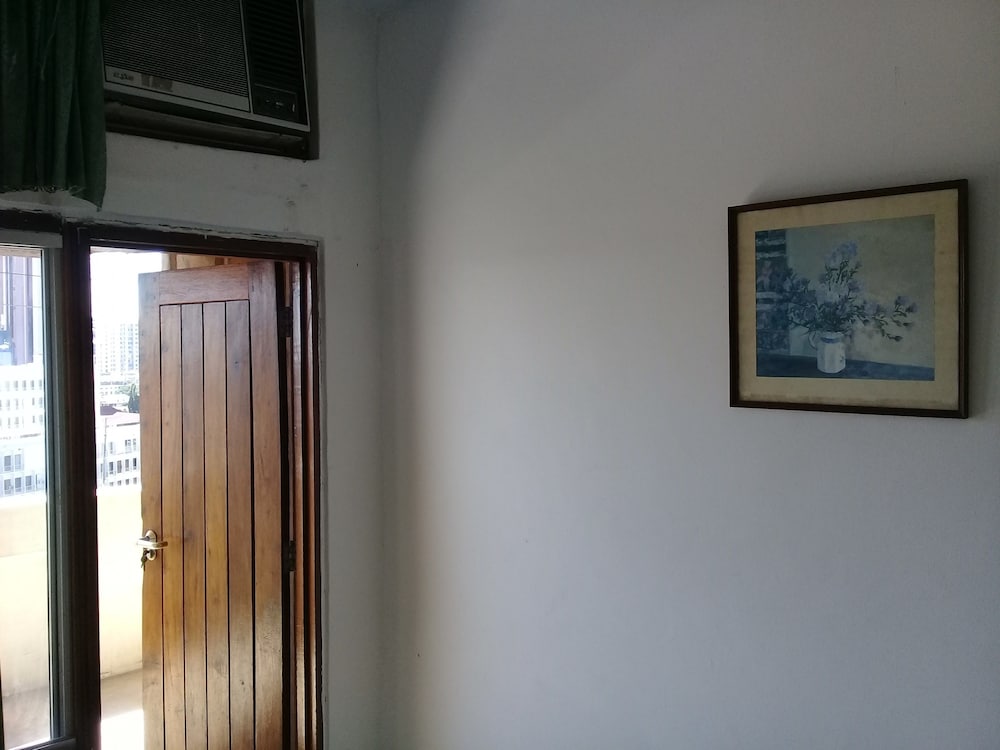 Фото Sokoine House B&b