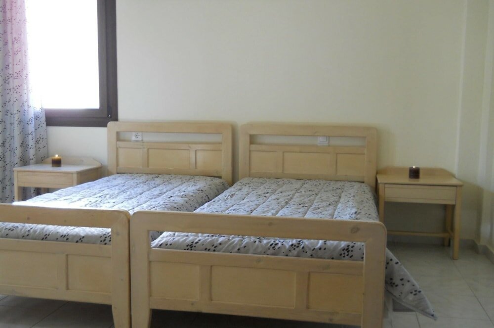 Фото Niriedes Dionyssos Village