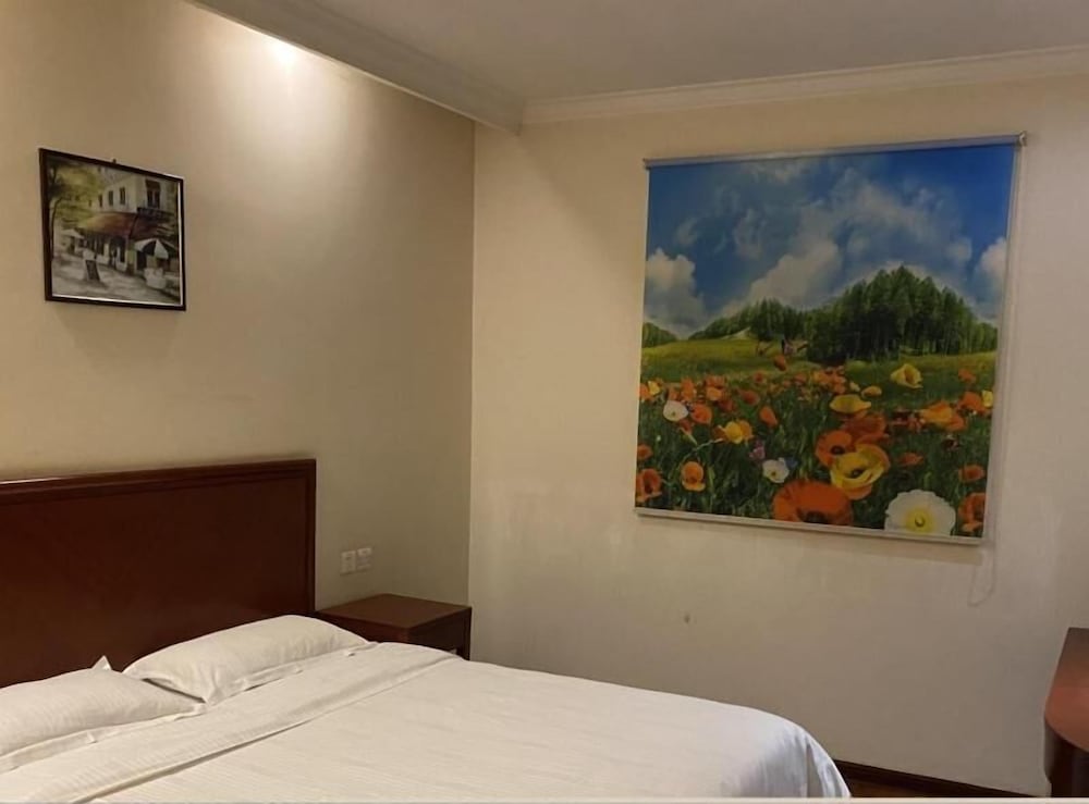 Фото GreenTree Inn TianJin Jinnan XianShuiGu Nanhuan Road Express Hotel