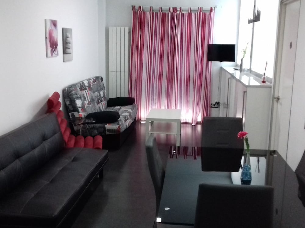 Фото Apartamentos Turísticos Los Ángeles