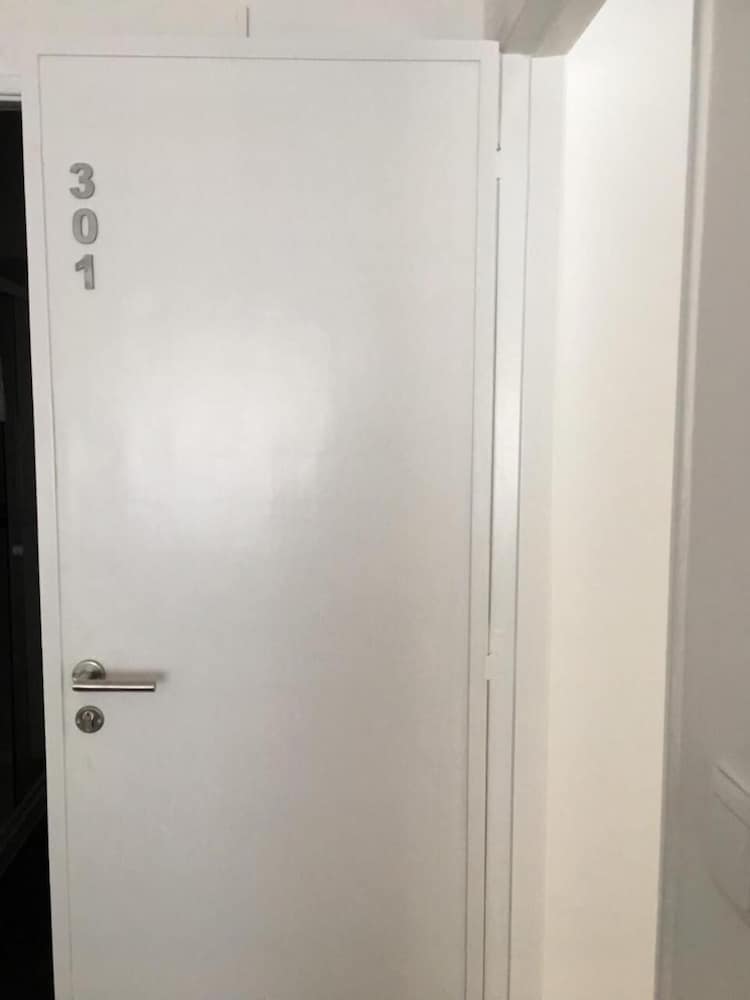 Фото Lx Center Guesthouse