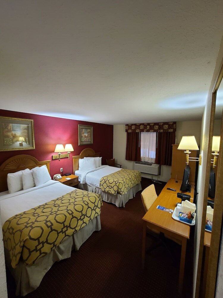 Фото Baymont by Wyndham Perrysburg