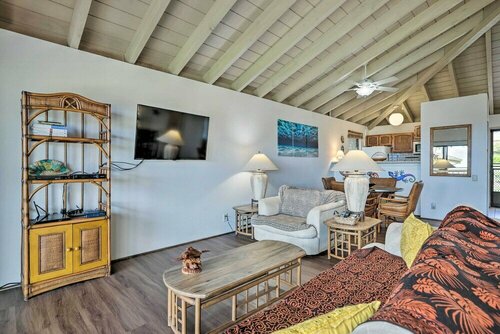 Гостиница Coastal Resort Condo + Lanai: Walk to Kepuhi Beach