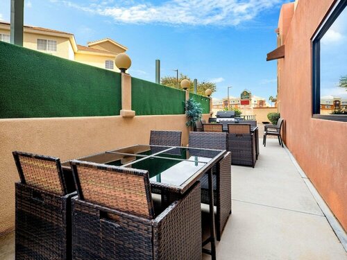 Гостиница La Quinta Inn & Suites by Wyndham Nw Tucson Marana