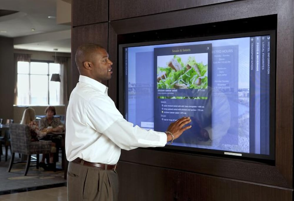 Фото Marriott Tacoma Downtown