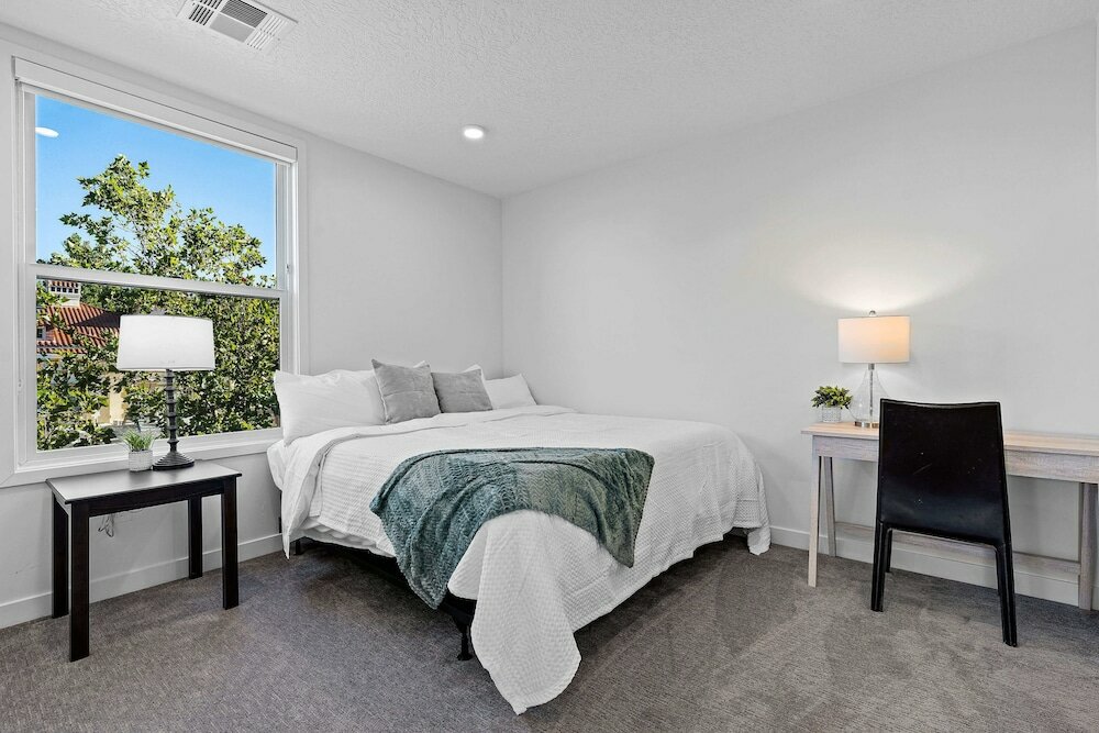 Фото Luxury Apartment in Salt Lake City