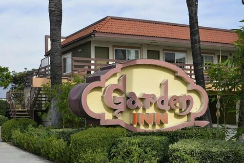 Гостиница Garden Inn