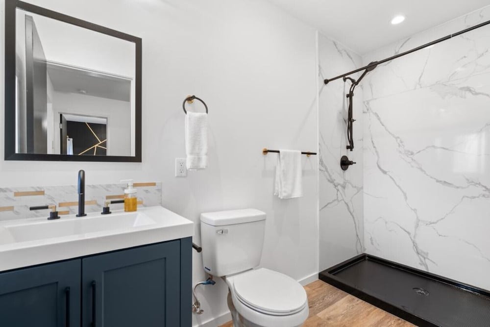 Фото Bright Modern One Br Apartment in Sfo