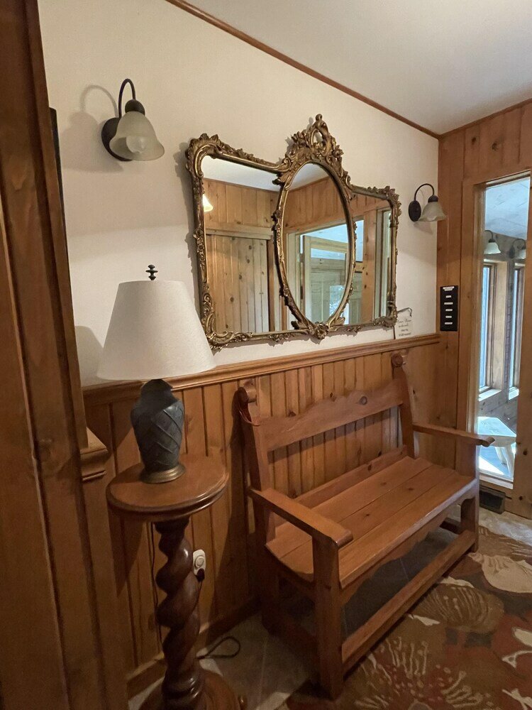 Фото J&j's Place