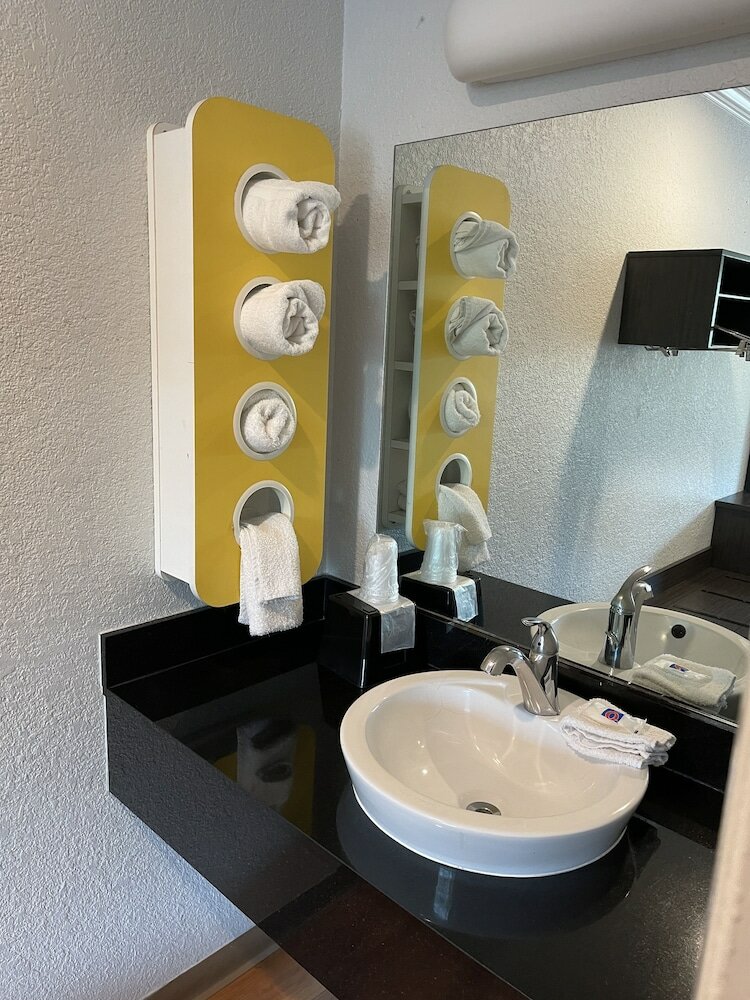 Фото Motel 6 Sacramento, Ca - Downtown