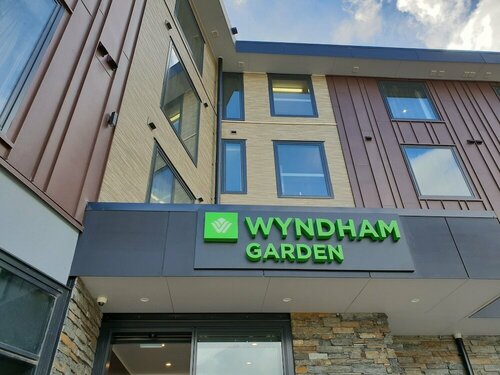 Гостиница Wyndham Garden Queenstown