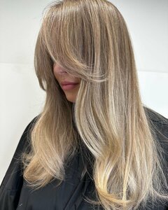 Hair-room (Moscow, Tsvetnoy Boulevard, 26с1) ، مصففو الشعر