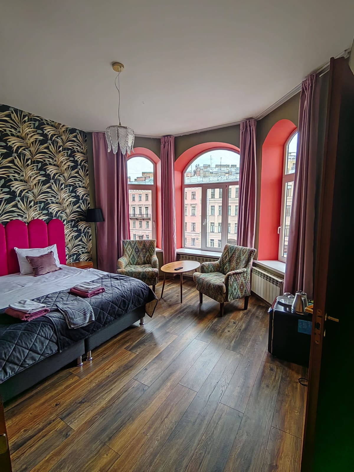 Фото Laika на Грибоедова