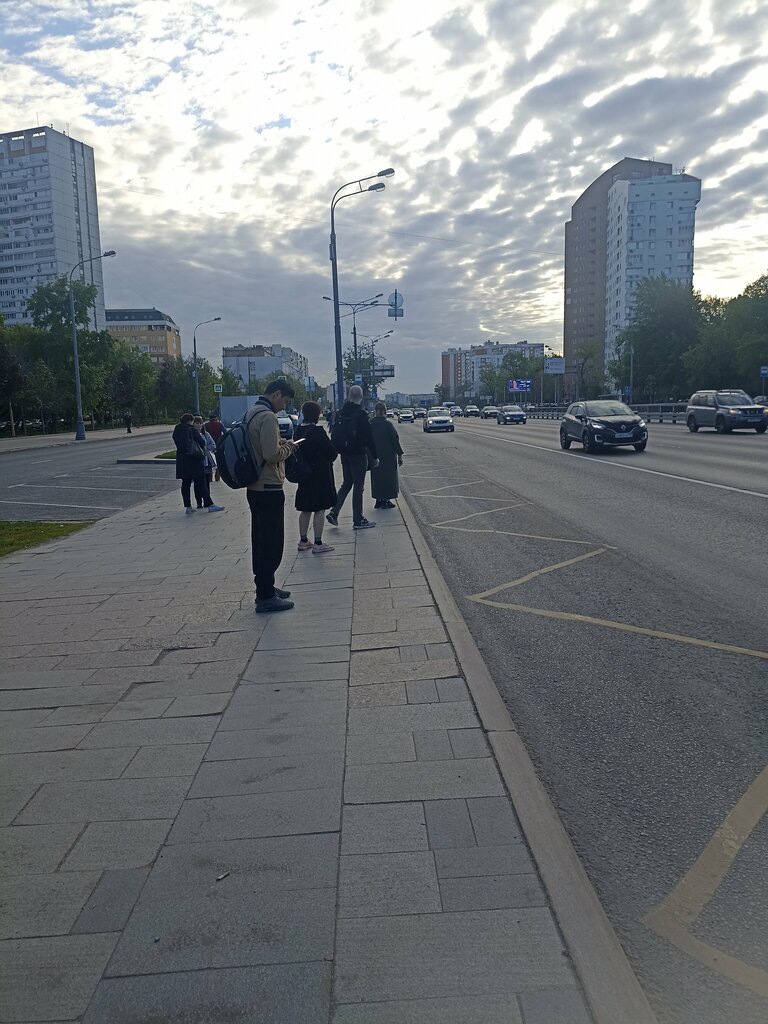 Остановка общественного транспорта Калошино, Москва, фото