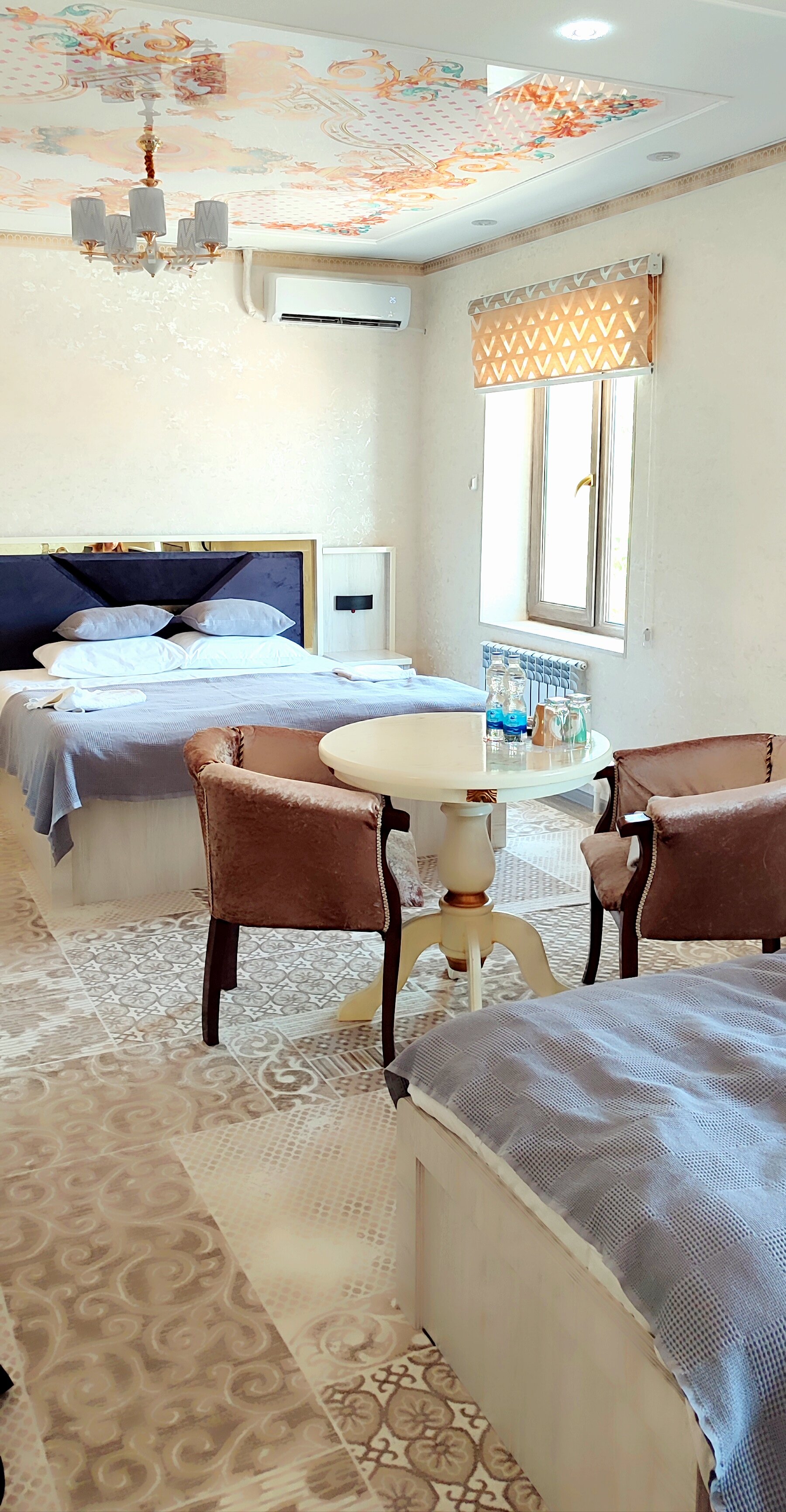 Фото Nanosh East