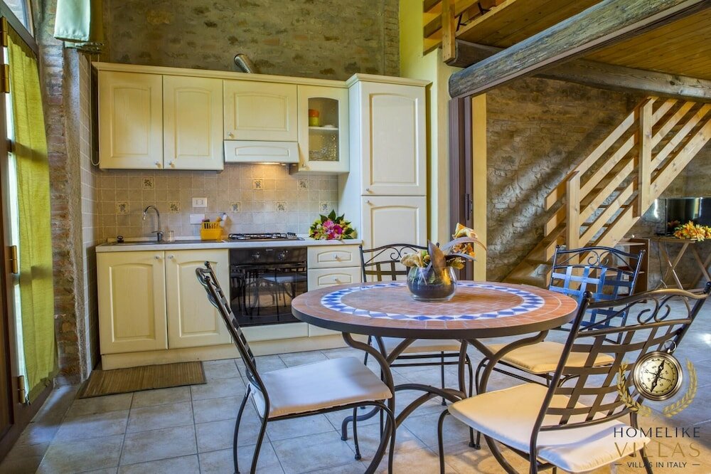 Фото Villa Petrarvella