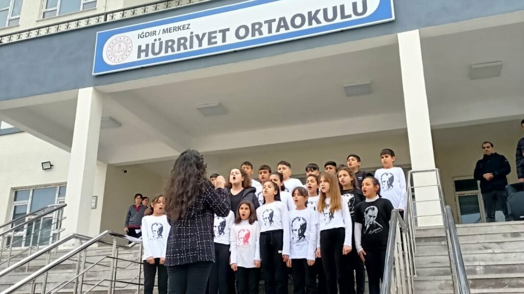 School Hurriyet Middle School, Igdir, photo