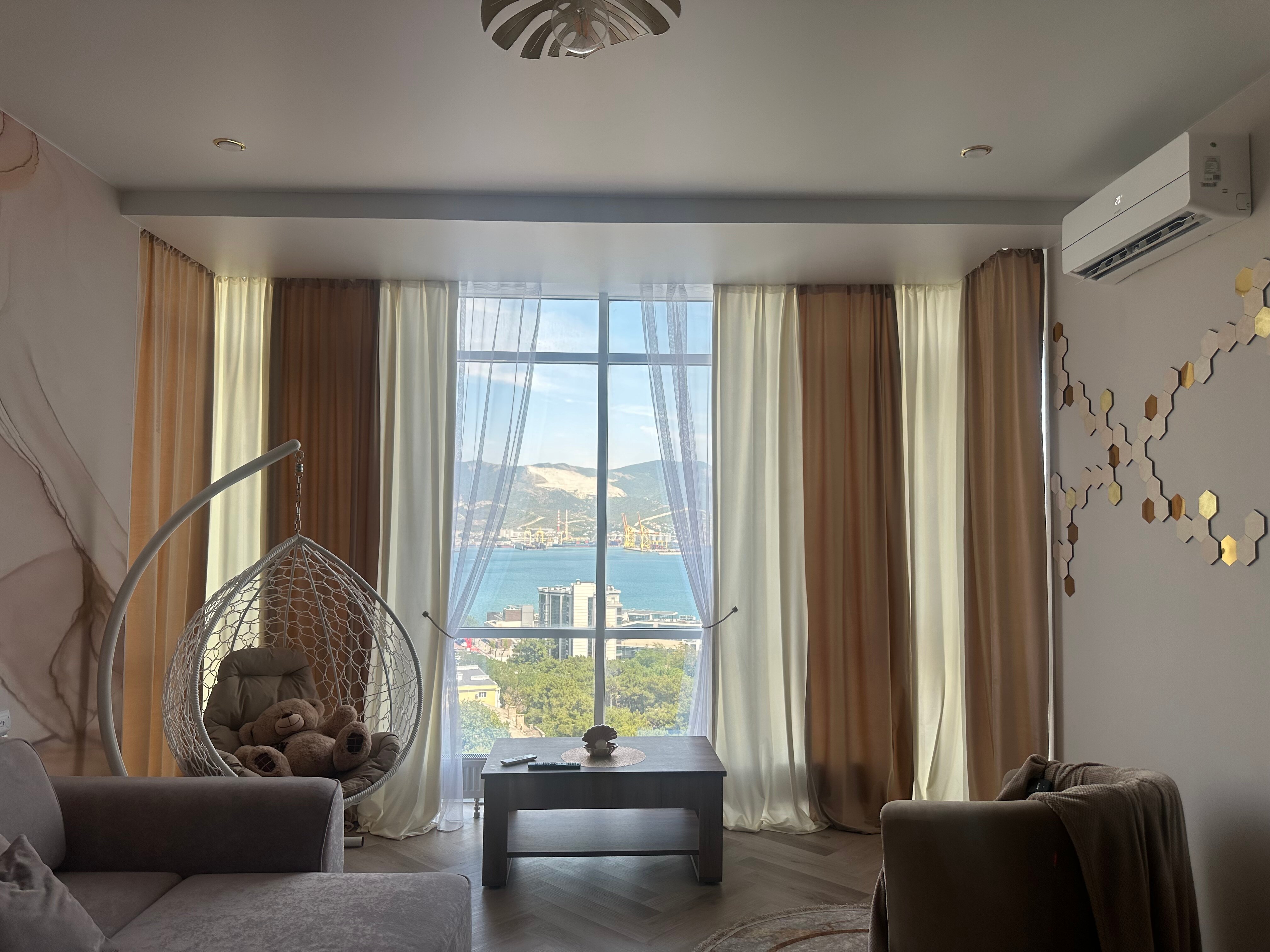 Фото Марсель