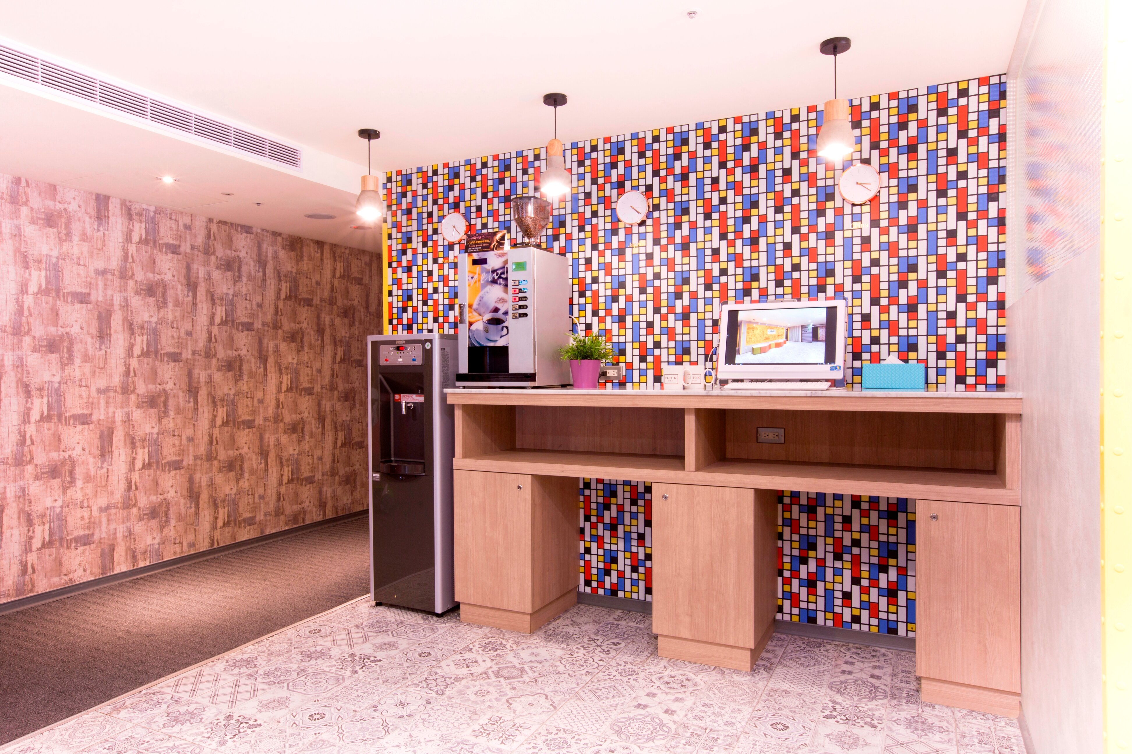 Фото Click Hotel - Ximending Branch