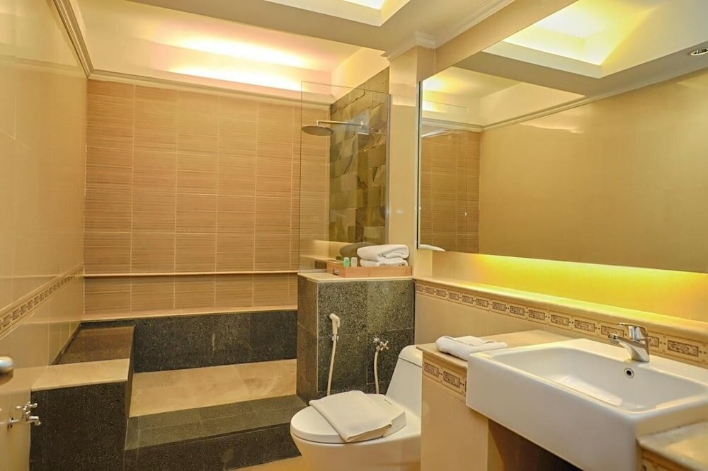 Фото Bali World Hotel