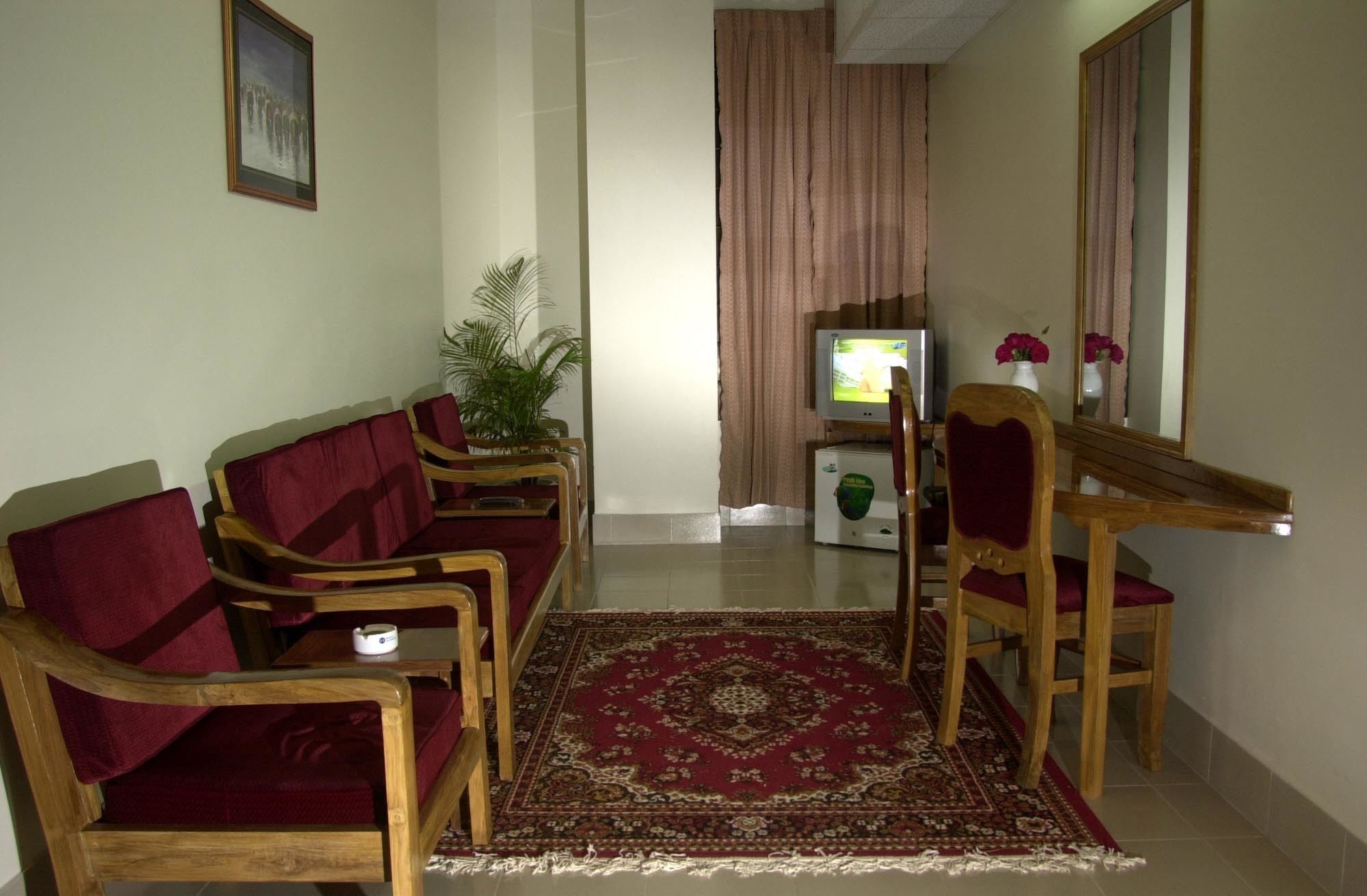 Фото Hotel Supreme