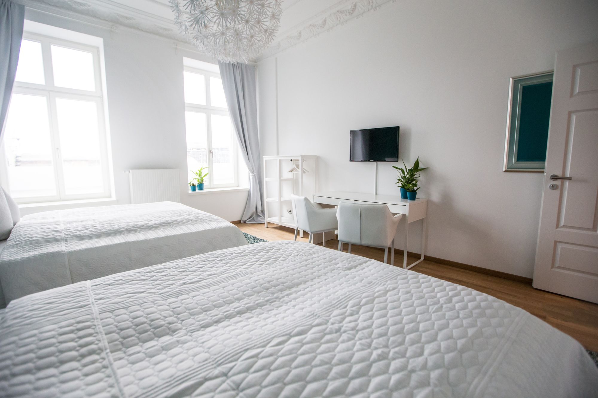 Фото Stadthaus by Hentschels Apartments