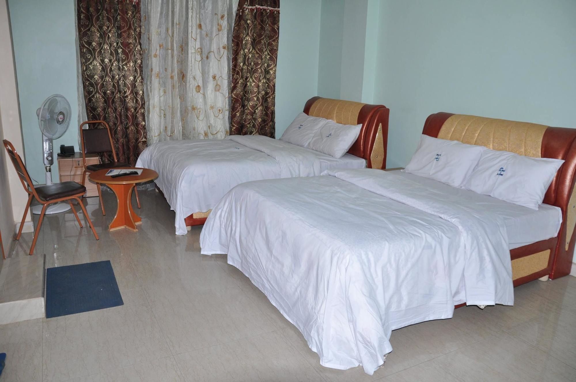 Фото Primera Hotel