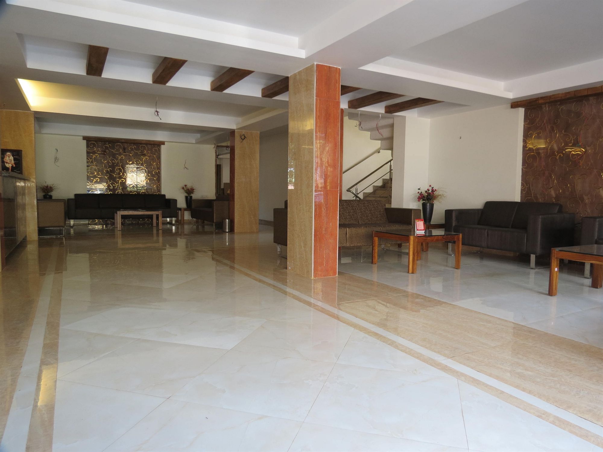 Фото Hotel Sunny International