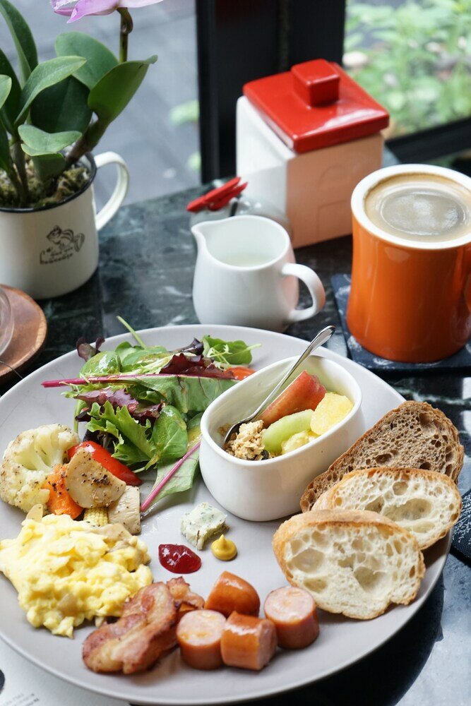 Фото Nihao Cafe Hotel